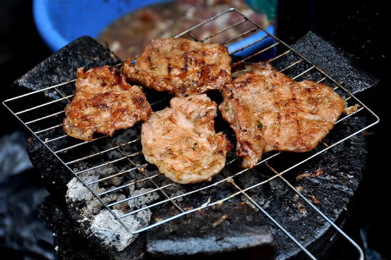 Thit Nuong In An Alley